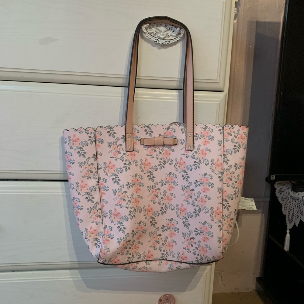 Floral tote